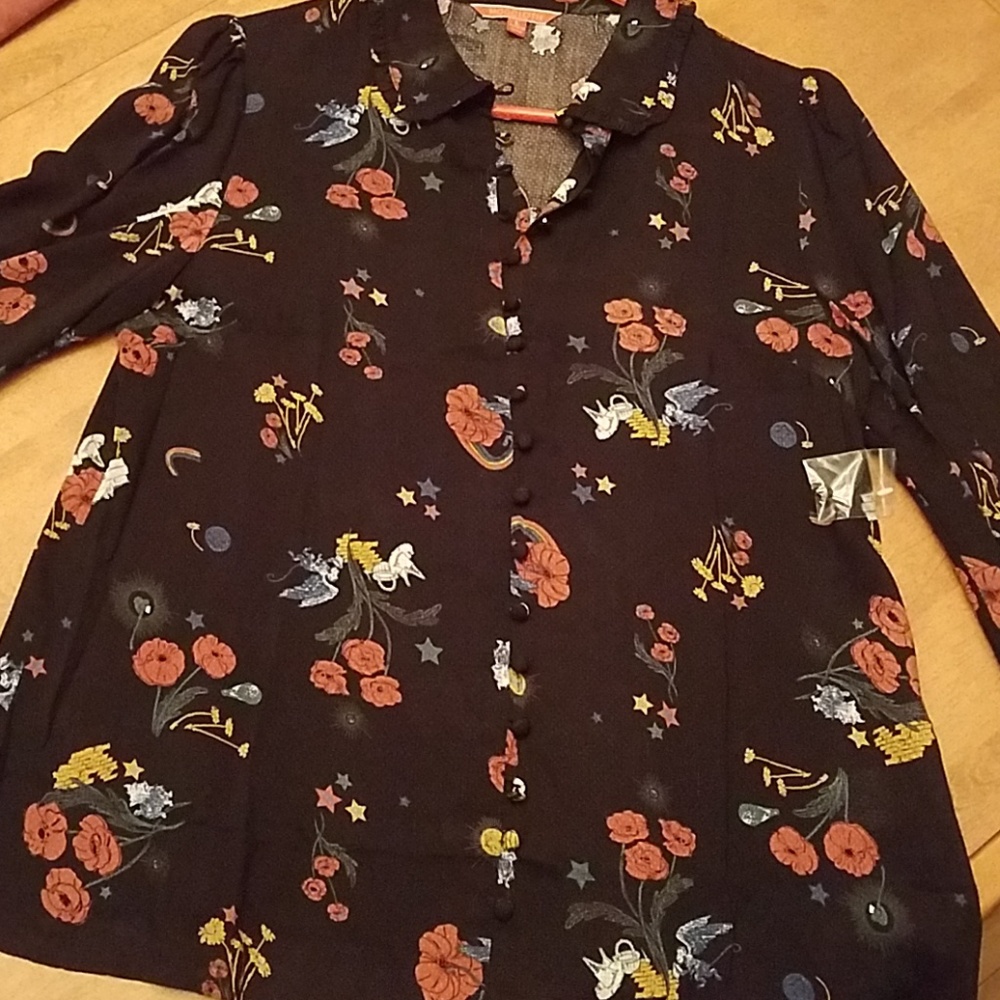 Unique blouse